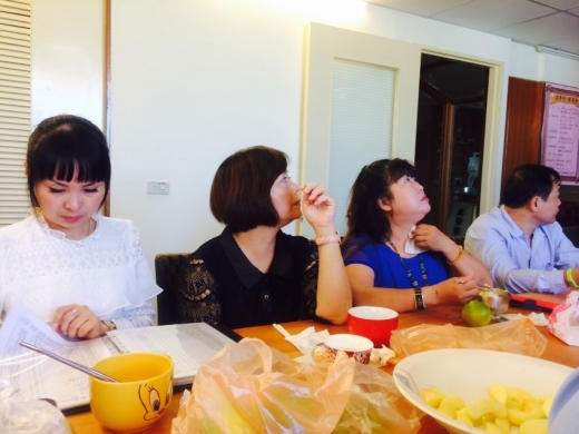 【業務活動】1041130業務慶生會_33